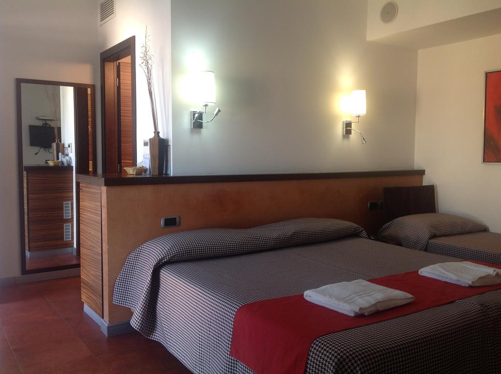 Hotel Bed&Business San Giovanni Teatino Extérieur photo