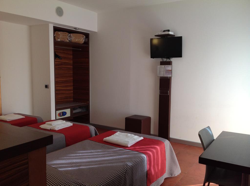 Hotel Bed&Business San Giovanni Teatino Extérieur photo